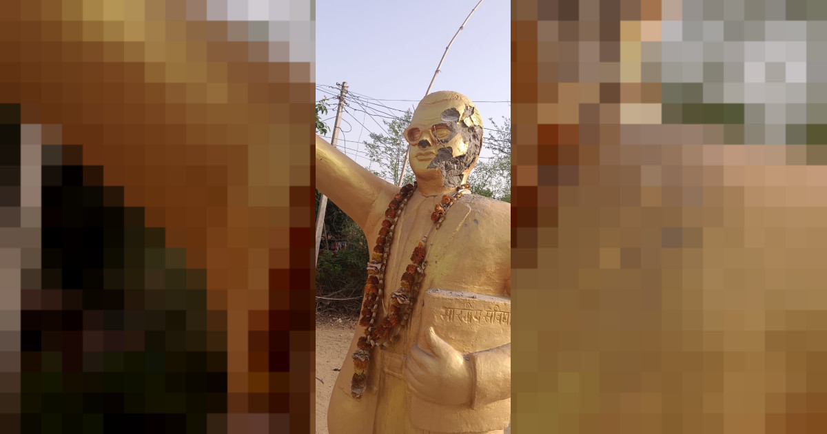 बाबा साहब की नवनिर्मित प्रतिमा से छेड़छाड़, प्रशासन ने रात में ही कराया सुधार, भीम आर्मी-ASP ने की कड़ी निंदा