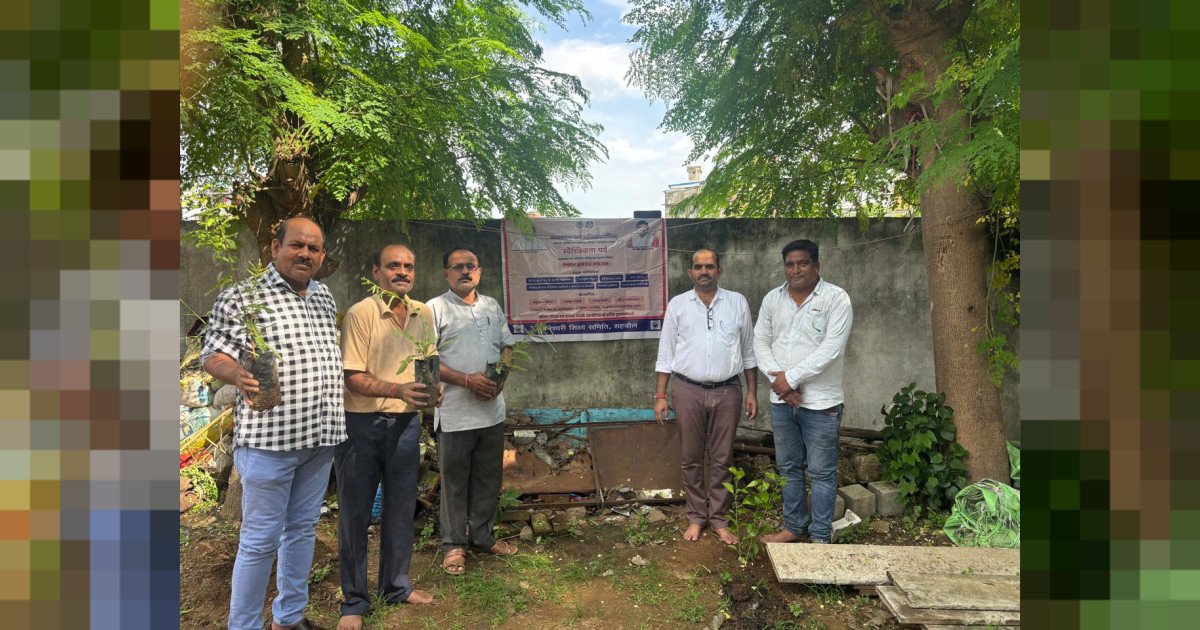 हरियाली का संकल्परू पुराने बस स्टैंड हनुमान मंदिर परिसर में गूंजा वृक्ष लगाओ, पर्यावरण बचाओ का संदेश
